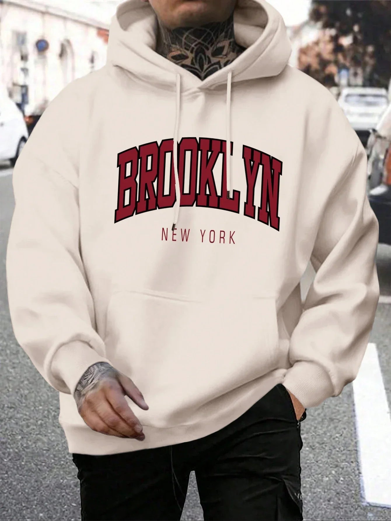 Brooklyn Hoodie – Unisex Kapuzenpullover im College-Stil